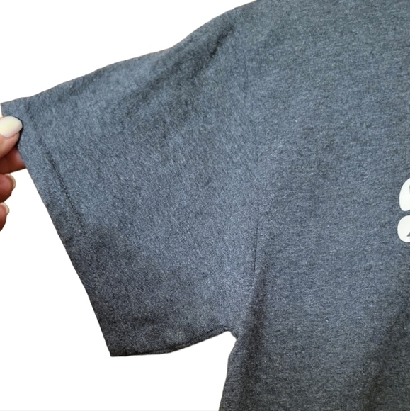 CLAM ChowderFest Graphic Tee - Picture 4 of 7